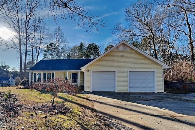 property at 5796 Shoal Creek Dr