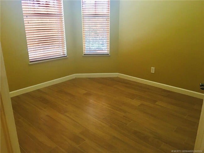 property at 3582 SW Sawgrass Villas Dr