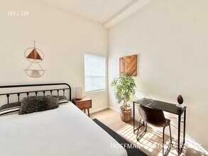 1467 Fairbanks Pl in Los Angeles, CA - Building Photo - Building Photo