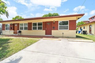 535 NW 18th St in Fort Lauderdale, FL - Building Photo
