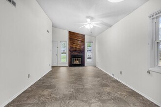 1629 RaceTrack Rd in New Bern, NC - Building Photo - Building Photo