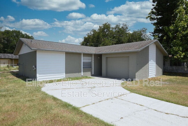 1212 Waterview Blvd W