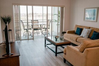 5762 Sabal Trace Dr in North Port, FL - Building Photo - Building Photo