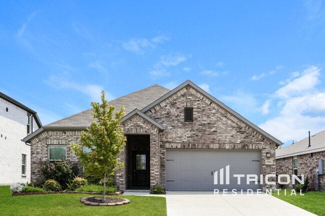 property at 1916 Elderberry St