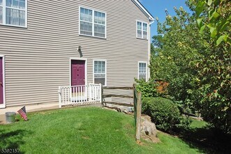 1001 Wendover Ct in Randolph, NJ - Building Photo - Building Photo