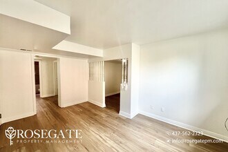 25 Wauchope Ave in Cambridge, ON - Building Photo - Building Photo