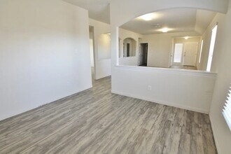 3839 Cary Creek Dr in Baytown, TX - Building Photo - Building Photo