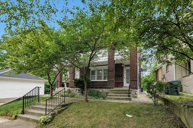 366 Berkeley Rd in Columbus, OH - Building Photo - Building Photo