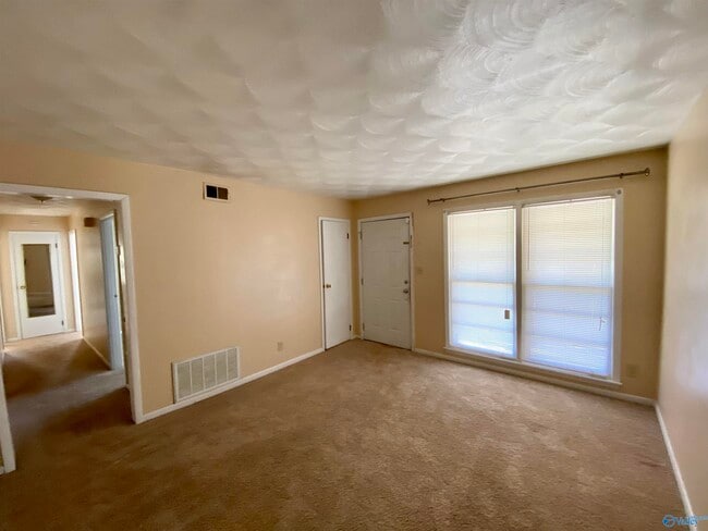 3208 Harvey St NW in Huntsville, AL - Building Photo - Building Photo
