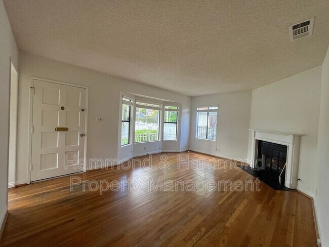18029 Santa Rita St in Los Angeles, CA - Building Photo - Building Photo