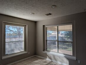 17703 Towne Bridge Dr in Tomball, TX - Building Photo - Building Photo