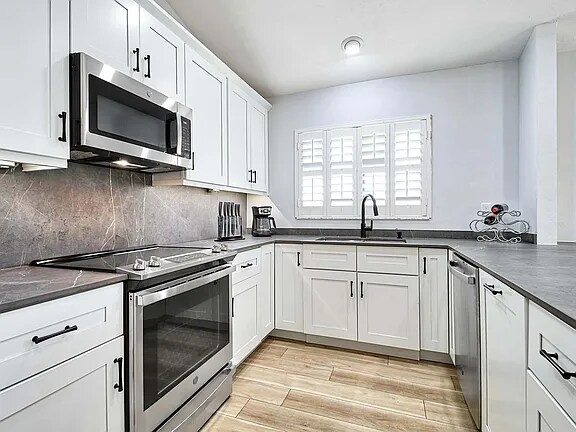 333 W Milford St in Glendale, CA - Building Photo - Building Photo