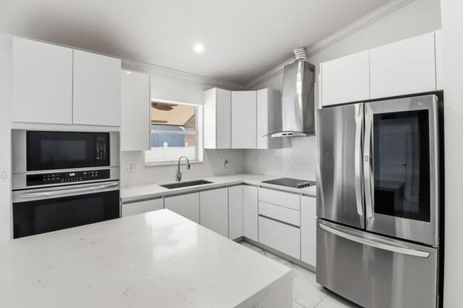property at 105 Vanessa St