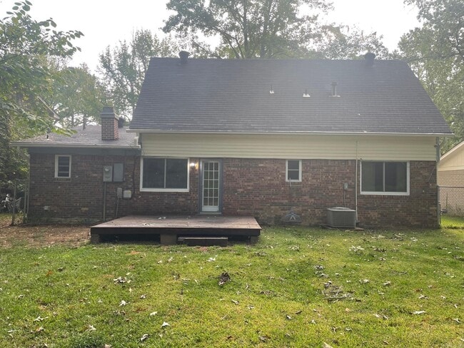 10216 Woodbridge Dr in Little Rock, AR - Building Photo - Building Photo