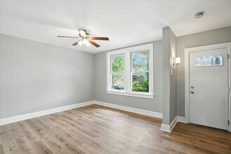 3417 Cliftmont Ave in Baltimore, MD - Foto de edificio - Building Photo
