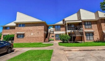 3444 Depot St in Brookshire, TX - Building Photo