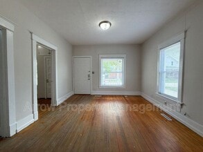 2516 Dudley St in Lincoln, NE - Building Photo - Building Photo