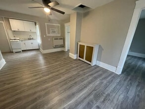 404 Wooster Rd N, Unit 3 in Barberton, OH - Building Photo - Building Photo