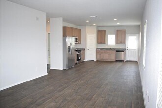 11705 Murano Dr in Austin, TX - Building Photo - Building Photo