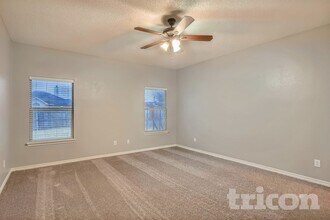 2021 Cantura Dr in Mesquite, TX - Foto de edificio - Building Photo