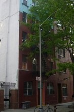 292 E Third St in New York, NY - Building Photo - Building Photo