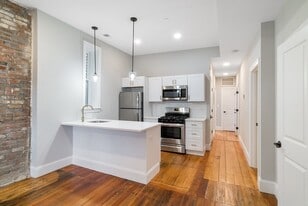 492 Sumner St in Boston, MA - Building Photo