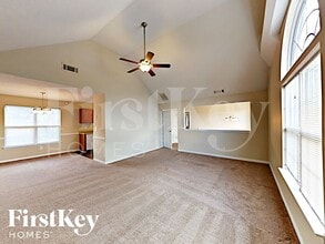 402 Legend Creek Point in Canton, GA - Building Photo - Building Photo