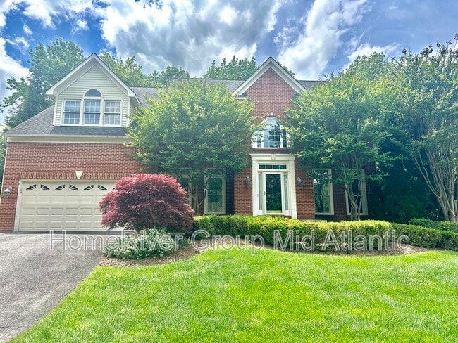 property at 8308 Holly Haven Ln