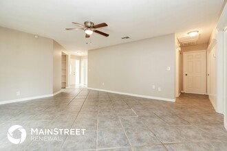 1718 Tall Pines Dr in Largo, FL - Building Photo - Building Photo