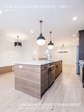 1726 W Cullerton St-Unit -Unit 1 in Chicago, IL - Building Photo - Building Photo