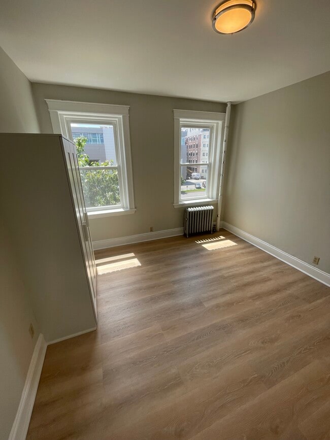 1215 Commonwealth Ave, Unit 22