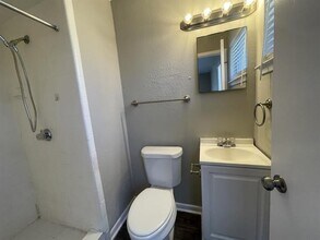 2513 Greenway St in Arlington, TX - Building Photo - Building Photo