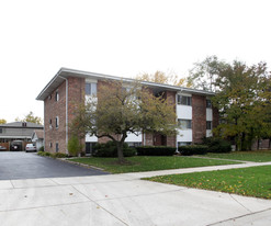 1125 Surrey Dr Apartments