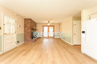 260 Stewart Rd SE in Winston-Salem, NC - Building Photo - Building Photo