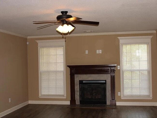 204 Marble Dr in Sherwood, AR - Building Photo - Building Photo