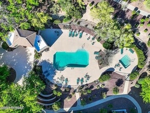 755 W Vistoso Highlands Dr, Unit 212 in Oro Valley, AZ - Building Photo - Building Photo