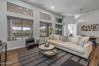 7474 E Red Bird Rd in Scottsdale, AZ - Building Photo - Building Photo