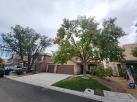 671 Corona Run Ave in Las Vegas, NV - Building Photo - Building Photo