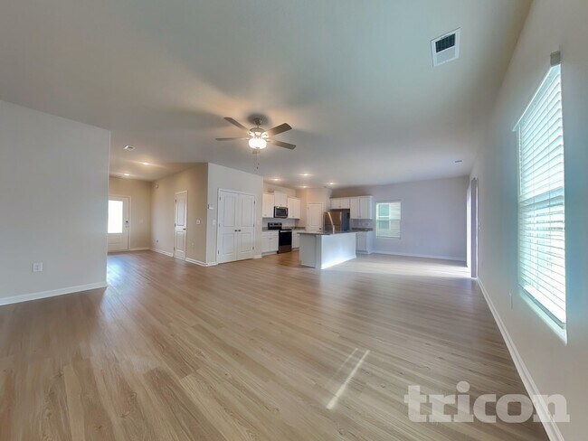 6432 Lowe Ln in Charlotte, NC - Building Photo - Building Photo