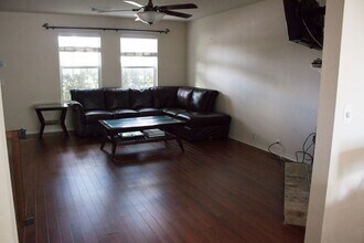 1706 Mountain Brook in Schertz, TX - Building Photo - Building Photo