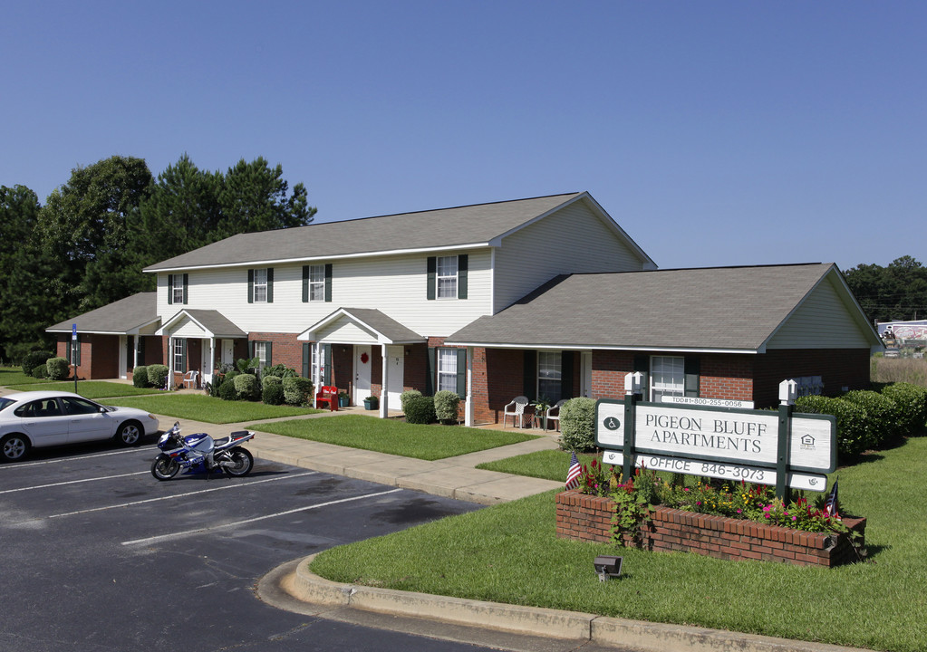 Pigeon Bluff Apartments in Manchester, GA - Building Photo