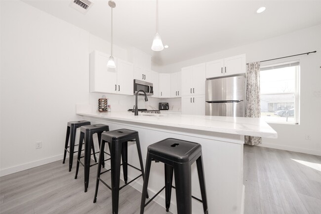 property at 4011 King St