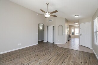 2267 E Arabian Dr in Gilbert, AZ - Building Photo - Building Photo