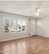 123 Village Dr in Barnegat Township, NJ - Building Photo - Building Photo