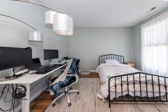 4724 Regents Park in Williamsburg, VA - Building Photo - Building Photo