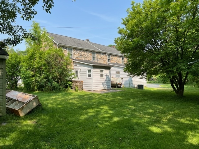 Duplex in Whiteford, MD - Building Photo - Building Photo