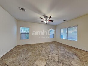 4717 S Antonio in Mesa, AZ - Foto de edificio - Building Photo