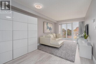 308 Palmerston Ave in Toronto, ON - Building Photo - Building Photo