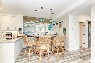 1 Benjamin Franklin Dr, Unit 3 in Sarasota, FL - Building Photo - Building Photo