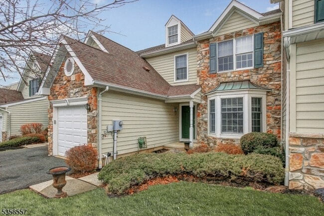 171 Patriot Hill Dr